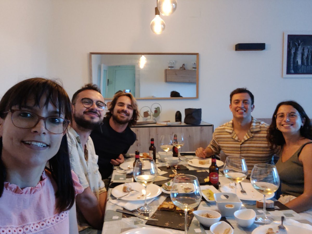 Cinta Estrada tweet media