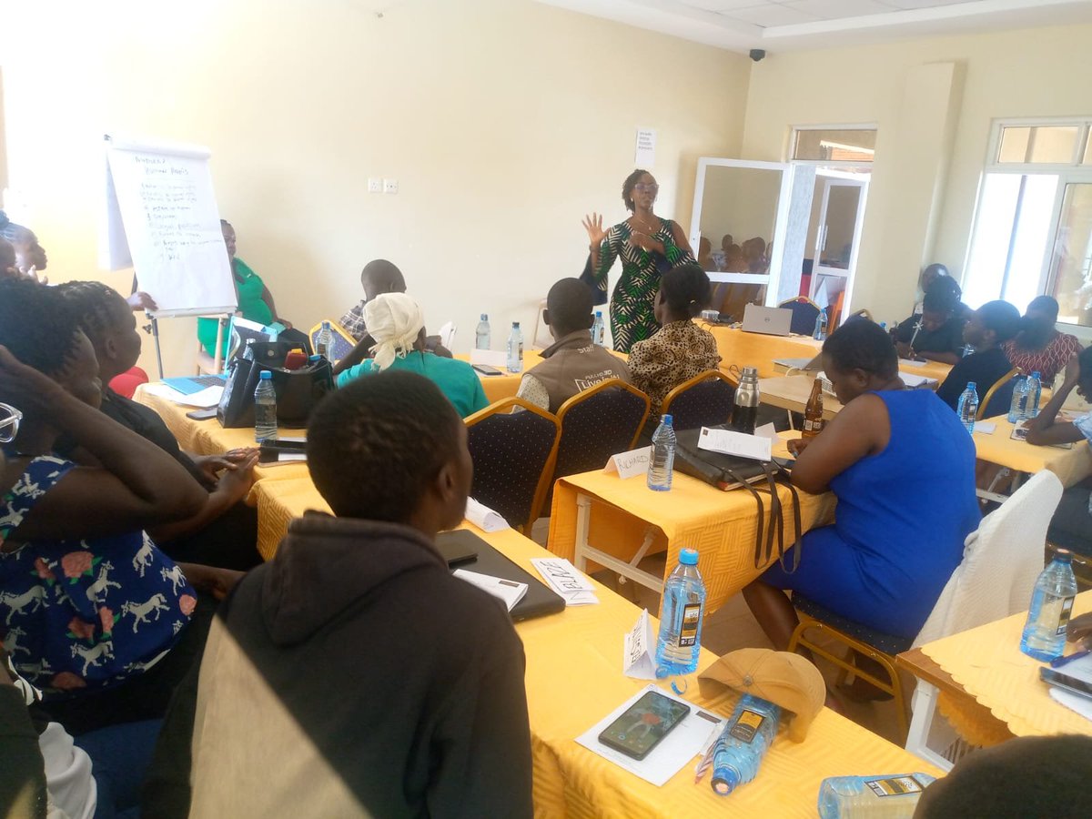 MuunganoCentre's tweet photo. Excited to be participating in 3-days Community Led Monitoring workshop organized by #NETMA+ and supported by Mild May International. Empowering communities for effective monitoring and evaluation to drive positive change. 
 #CommunityLedMonitoring 
@MildmayKENYA https://t.co/ALXAfG74mf