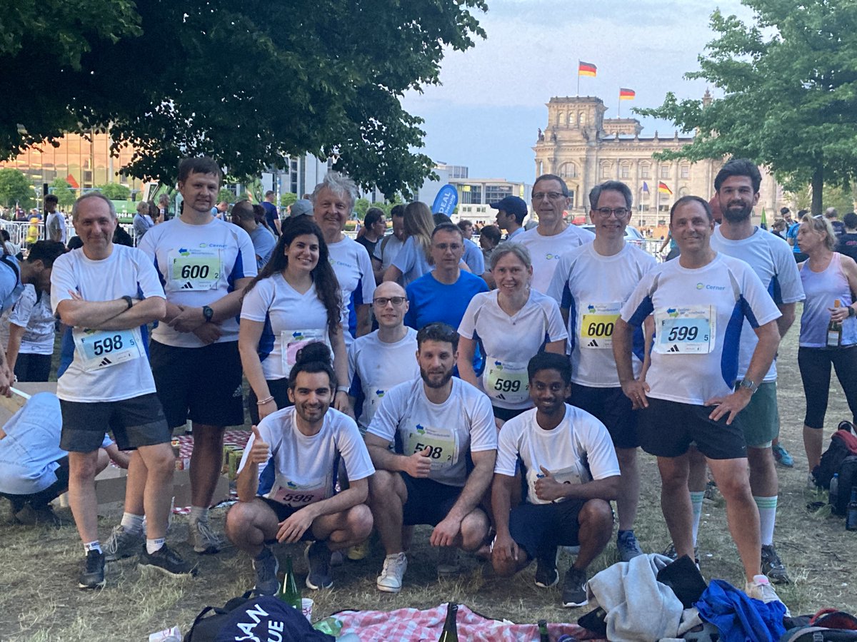 Es ging sportlich zu - wir waren mit 3 von insgesamt 1150 Teams bei der 22. Berliner Wasserbetriebe 5x5 km TEAM-Staffel am Start. Unsere Teams sind nach 2:17:50, 2:19:29 und 2:49:33 ins Ziel gekommen. Respekt für euren Einsatz! Mehr Infos zum Event:👉berliner-teamstaffel.de