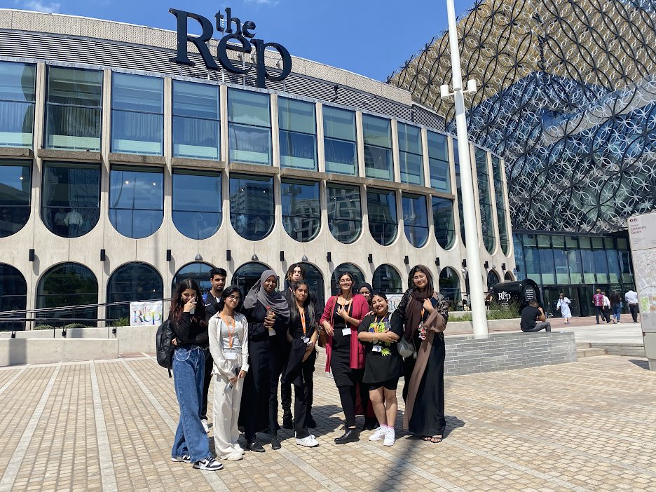HolyheadEvents's tweet image. Year 12 students visited @BirminghamRep to watch #TheBeekeeperofAleppo as part of their  #English course. They had a fantastic time yesterday! More to follow in the PULSE Magazine... @holyhead_school #TeachWhatMatters