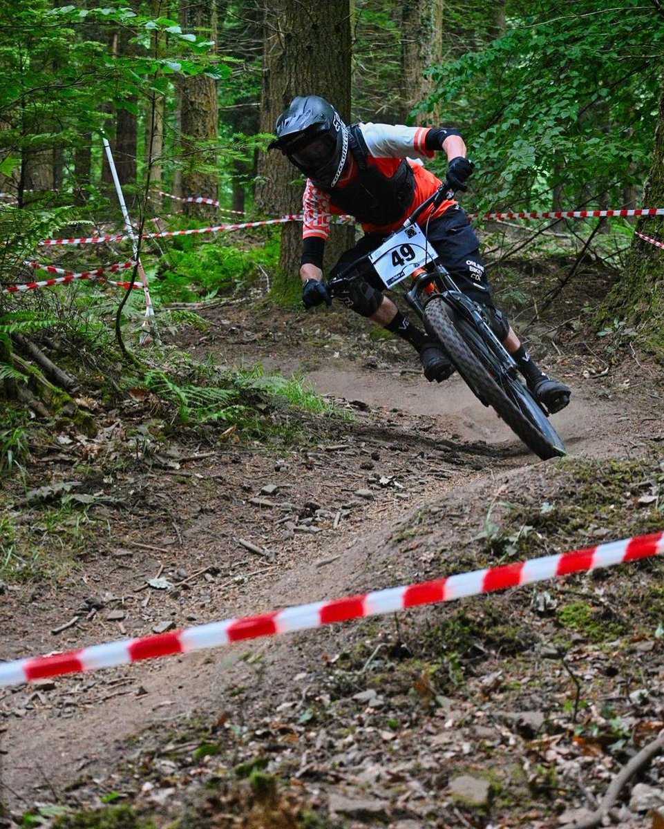 CoticLtd's tweet photo. @trkymoore
What a weekend with all the best people and some great bike racing courtesy of @mijdownhill
Stoked to come away with P1 despite what I thought was a pretty shabby run to get it. The #CoticBFe getting the job done
๐ธ @lewis_pick @punkgrides & @garethdalley https://t.co/JETigTBEVV