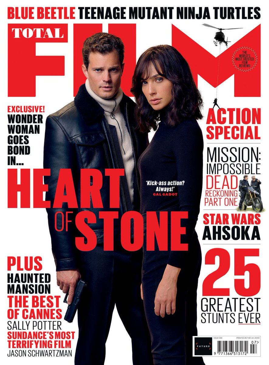 갤 가돗의 넷플릭스 스파이 액션 영화 #하트오브스톤 토탈필름 매거진 표지 공개 https://extmovie.com/movietalk/91120286…Translate post