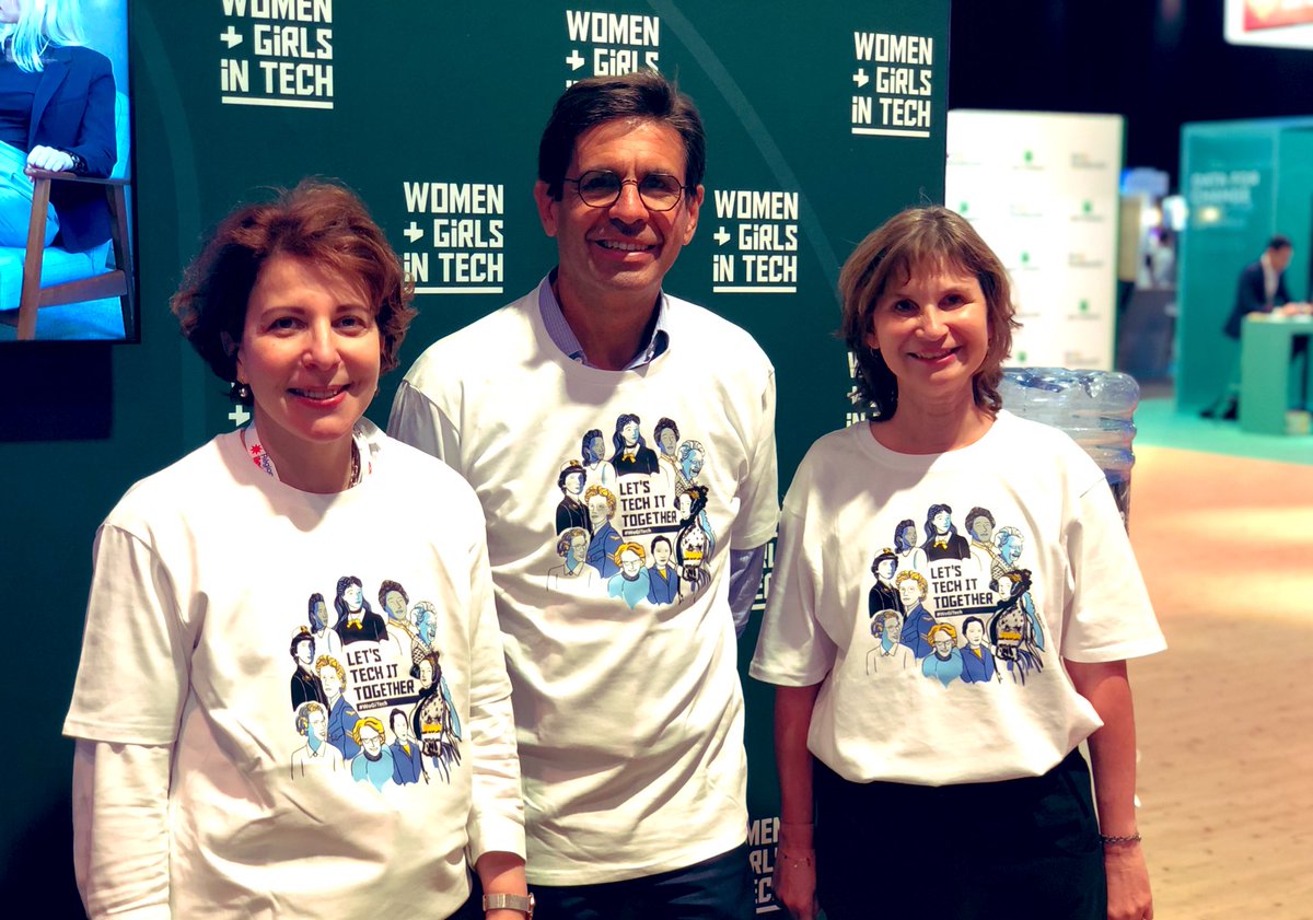 Sandrine Delage #WoGiTech #Vivatech (@sanddela) on Twitter photo 🗣️ #Womenintech #WoGiTech à #Vivatech 👩🏽🤝👨🏼
👍 Pour ➕ de mixité dans l’univers de la #Tech
📸 Merci <a href="/RuhlmannPierre/">Pierre Ruhlmann</a> avec <a href="/LamiaYataghene/">lamia yataghene</a> de l’engagement continu #allies
Un bonheur de vous voir et d’agir ensemble 🙏
@m_berard <a href="/Alia_Oua/">Alia Ouabdesselam</a> <a href="/EnjoyDigitAll/">#EnjoyDigitAll </a> <a href="/BNPParibas/">BNP Paribas Group</a> #BNPPAdvance 🗣️ #Womenintech #WoGiTech à #Vivatech 👩🏽🤝👨🏼
👍 Pour ➕ de mixité dans l’univers de la #Tech
📸 Merci <a href="/RuhlmannPierre/">Pierre Ruhlmann</a> avec <a href="/LamiaYataghene/">lamia yataghene</a> de l’engagement continu #allies
Un bonheur de vous voir et d’agir ensemble 🙏
@m_berard <a href="/Alia_Oua/">Alia Ouabdesselam</a> <a href="/EnjoyDigitAll/">#EnjoyDigitAll </a> <a href="/BNPParibas/">BNP Paribas Group</a> #BNPPAdvance