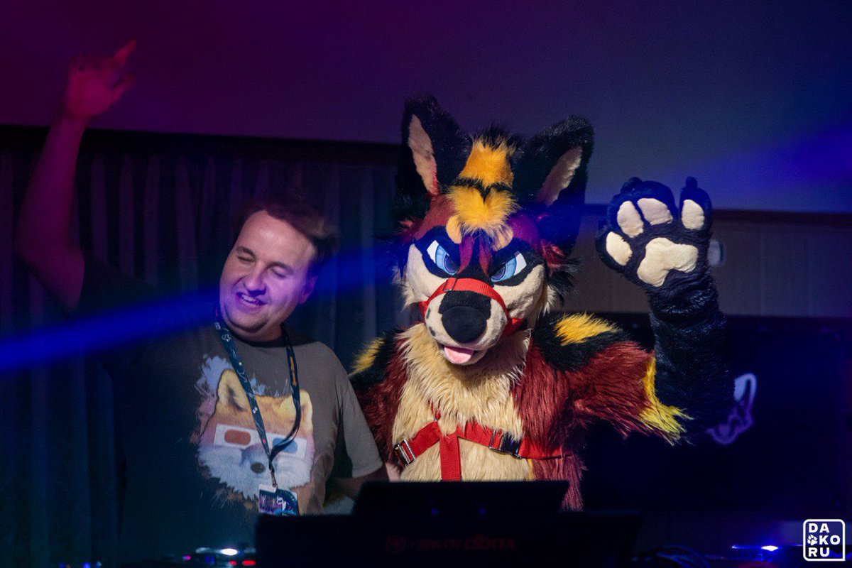 Just… PARTY

I had such a great time at <a href="/SpaceWuffy/">SpaceWuffy</a> ‚s birthdayparty.

🪡: <a href="/Zuri_Studios/">Zuri Studios</a> 
📷: <a href="/Furball_Dakoru/">🐺🐾 Dakoru 🐾🐺</a> 
DJ: <a href="/kidranfox/">Kidran</a> 
🌍: Karow

#FursuitsFriday #furry #furries #furryfandom #fursuit #fursuiter #FursuitEveryday