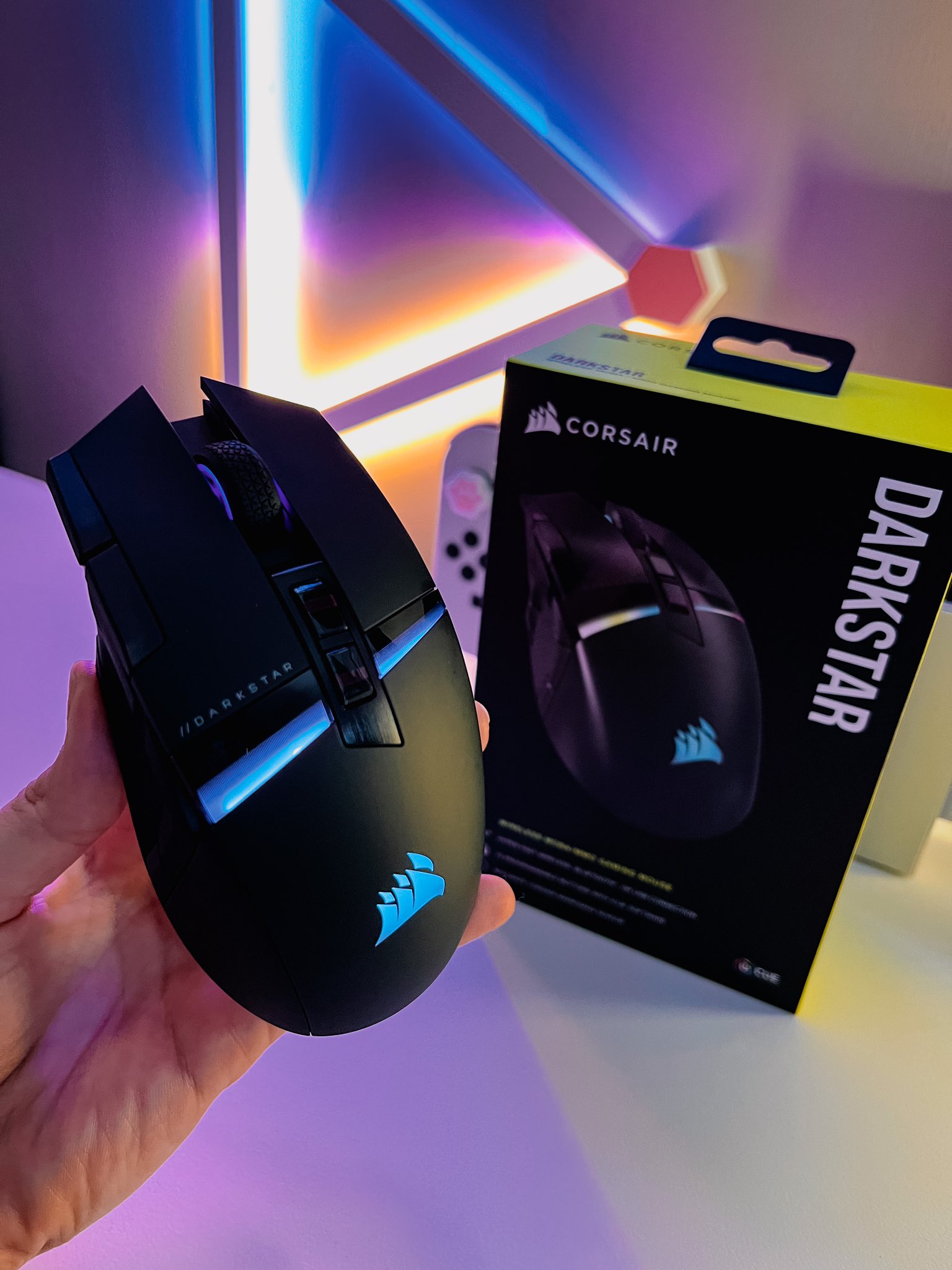 CORSAIR DARKSTAR WIRELESS MMO/MOBA Gaming Mouse