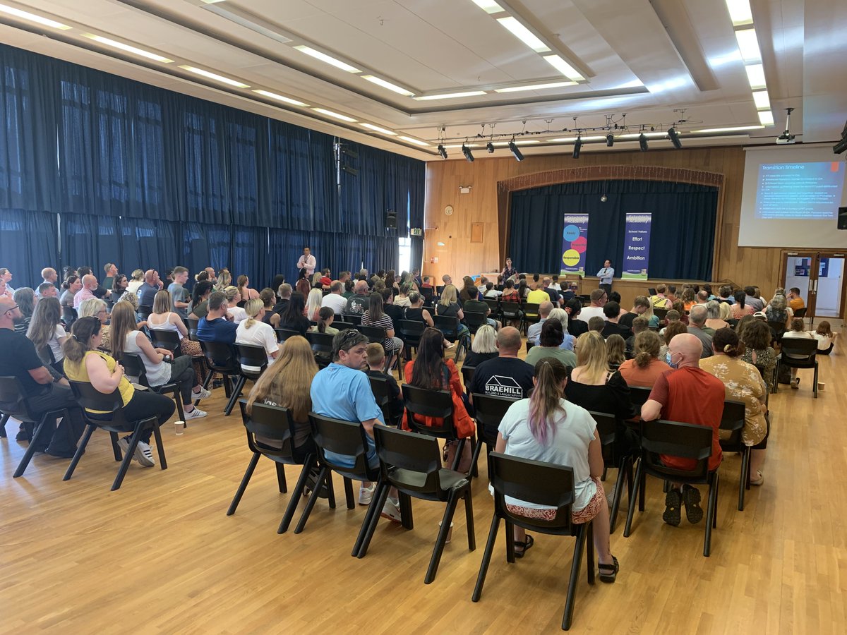 Gala_Academy's tweet image. First outing for our SCQF Ambassadors yesterday. They did an excellent job of sharing the Learner Pathways to our visiting P7 parents. #SCQF #PositivePathways
@Donnie_scqf @BordersCollege @DYWBorders @SBCEducation1