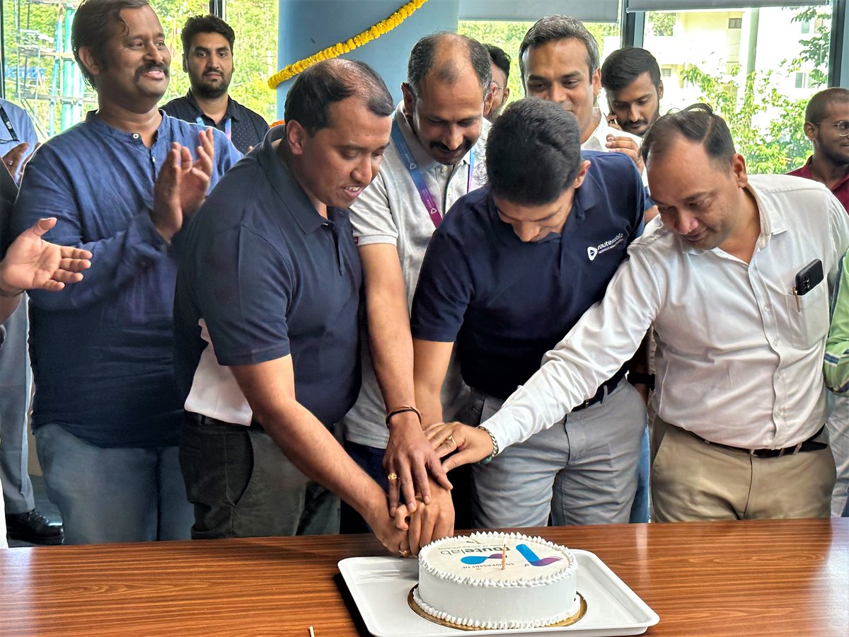 routemobile's tweet photo. Here are some joyous moments from our #1stAnniversary celebrations at #RouteLab, our R&D and Engineering Center in Bengaluru.
#OnwardsAndUpwards #Anniversary #Milestone #RouteMobile https://t.co/sJXmHX3nF5
