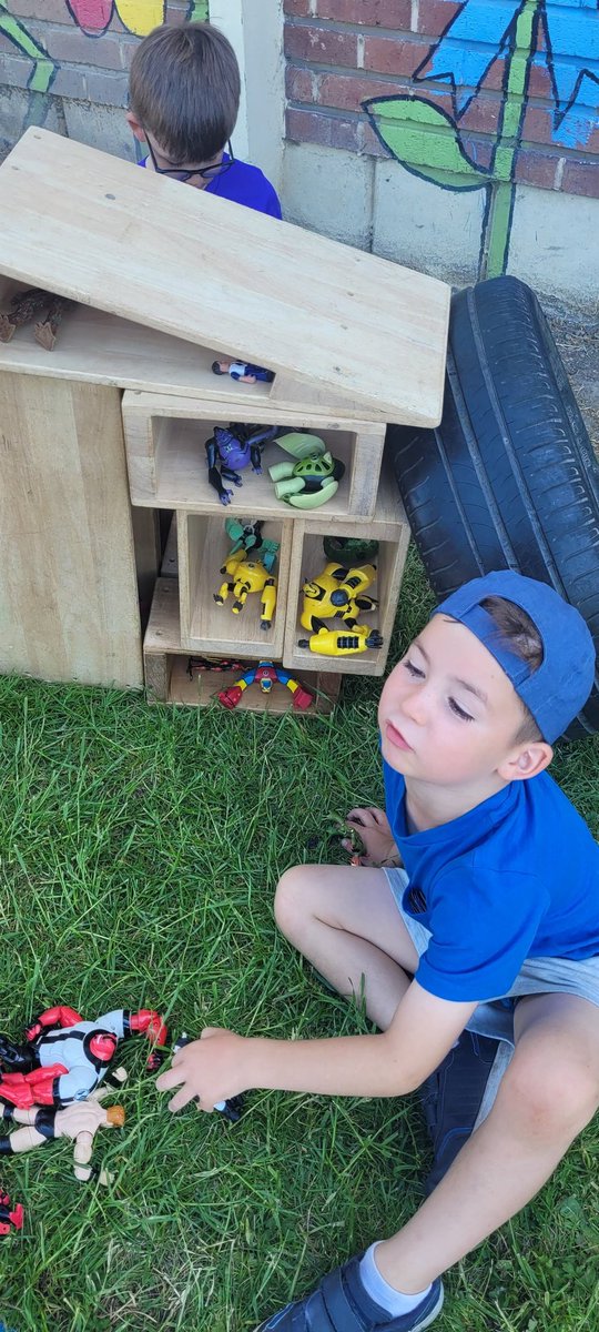 Some children worked together using the large wooden hollow blocks to build a cool hotel for all the superheroes to stay in ' There's room for them all but some want to share a room' said L #BlockPlay #TeamWork #Collaboration #PlayIsTheWay #KeepingCoolInTheShade