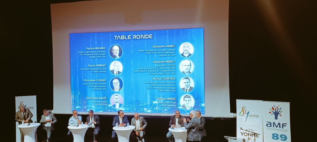 o_rouget's tweet image. Salle comble pour la matinée #cybersecurite à destination des #collterr organisée par @Departement89. 
Présence remarquée d'@OrangeCyberFR à ce colloque aux côtés du #CSIRTBFC et de specialistes #cyber.