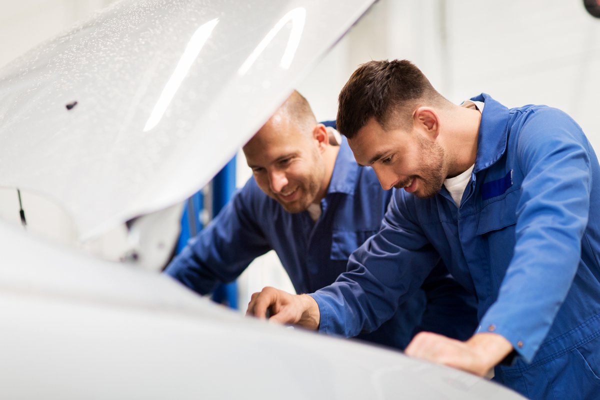 It is important to make sure your car is kept in good shape all year round. 
Be sure to get your car booked in for a service today.

Book now: 0161 717 4491

#Motorparks #Service