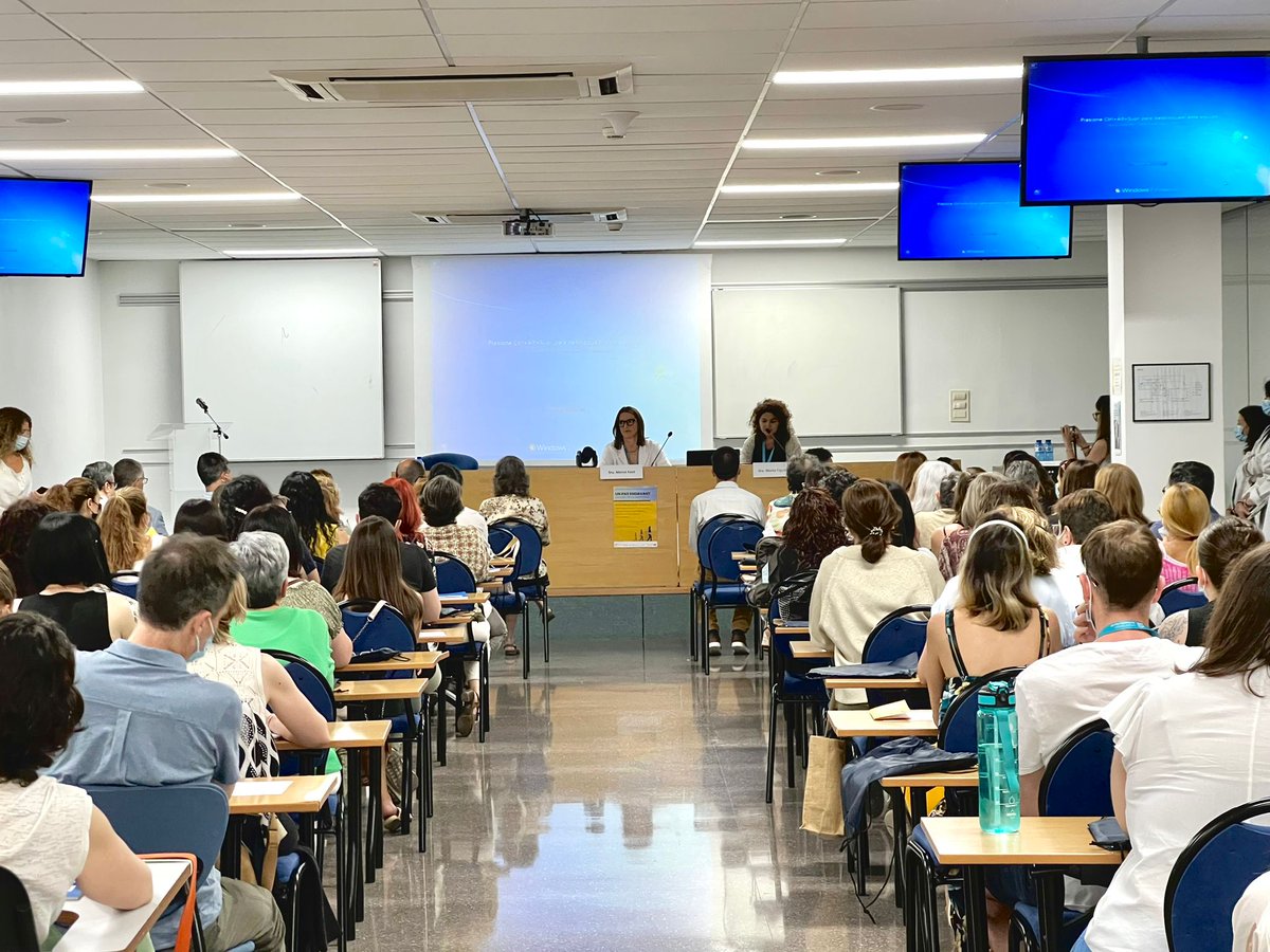 csapg_'s tweet photo. Acollim la III Jornada de l'Àmbit de la Dependència Gent Gran Garraf, que porta per títol "Un pas endavant. Gaudint de la professió".

L’acte està organitzat per la Comissió #GentGranGarraf, en col•laboració amb @CCGarraf. https://t.co/Ktm4Z4x27e