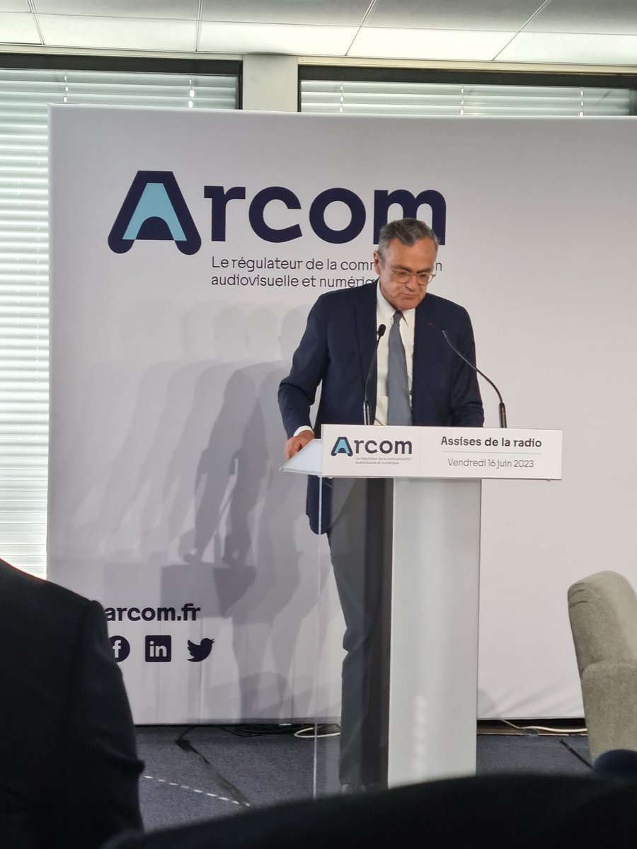 Une matinée qui s'annonce riche en discussions à  <a href="/Arcom_fr/">Arcom</a> pour les Assises de la Radio 📻 avec une introduction du Président <a href="/romaistre/">Roch-Olivier Maistre</a> et une animation hors pair par  <a href="/godechot/">Hervé Godechot</a> : nouveaux usages numériques et réflexions sur la fin de la FM au profit du #dab+ ...