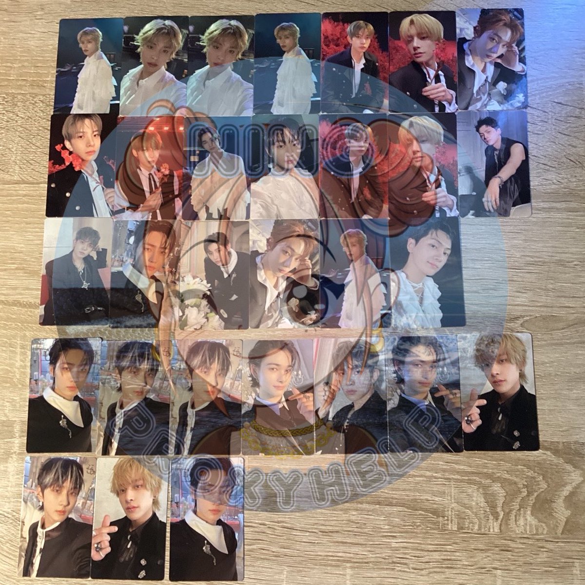 NingProxyHelp's tweet photo. completed purchases ~

target exclusive enhypen dark blood albums 

Barnes and noble exclusive stray kids 5 star albums 

thank you for trusting me 😊 

#NingProxyProof https://t.co/wPAKnLOI4P
