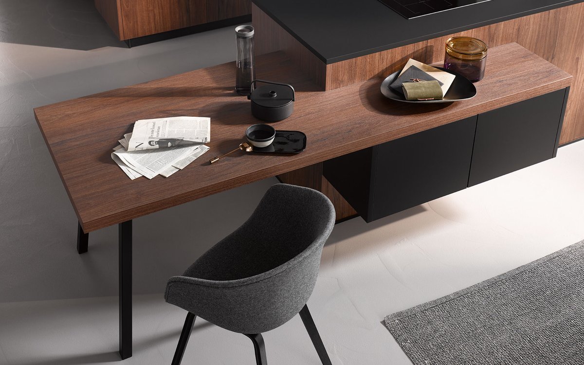 kuechenmennen's tweet image. Häcker Küchen Bali Nussbaum | Laser Soft Schwarz 

#concept130 #einbaukuechen #westerholt #kuechenmennen #kuechenstudio #markenkuechen #kuechenplanung #kuechenberatung #kuechenideen #kuecheneinrichtung #wohnkueche #traumkueche #wunschkueche
Bild: #häcker