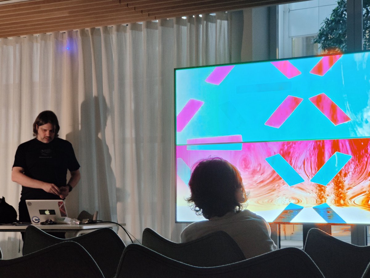 makezurich tweet media