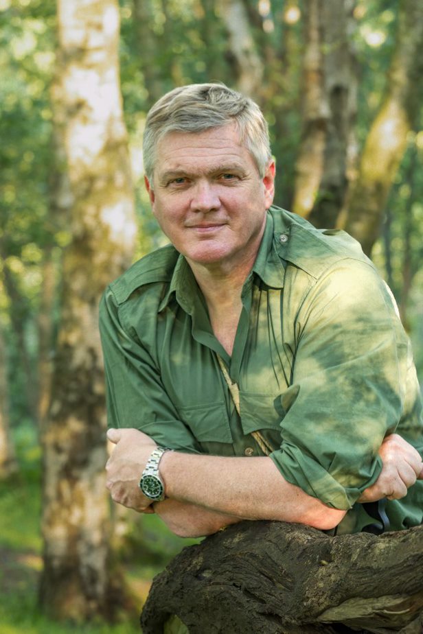 Today is the ever so exciting talk from <a href="/raymears/">raymears</a> @raymears_woodlore, against the backdrop of the awe-inspiring Gaia globe! 🌍📚

Ray will present his specially crafted talk on the profound interconnectedness of our planet.
#Gaia #planet #Reading #eventoftheday #EXCLUSIVE