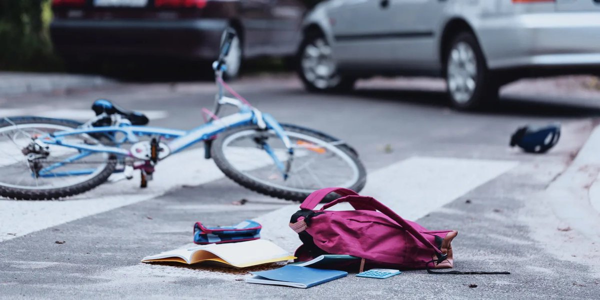 Ja klar: Überfahrene Kinderleichen auf der Straße sind doof. Aber wegfallende Parkplätze sind halt auch doof.

Das muss man CDU und SPD in Berlin schon verstehen.