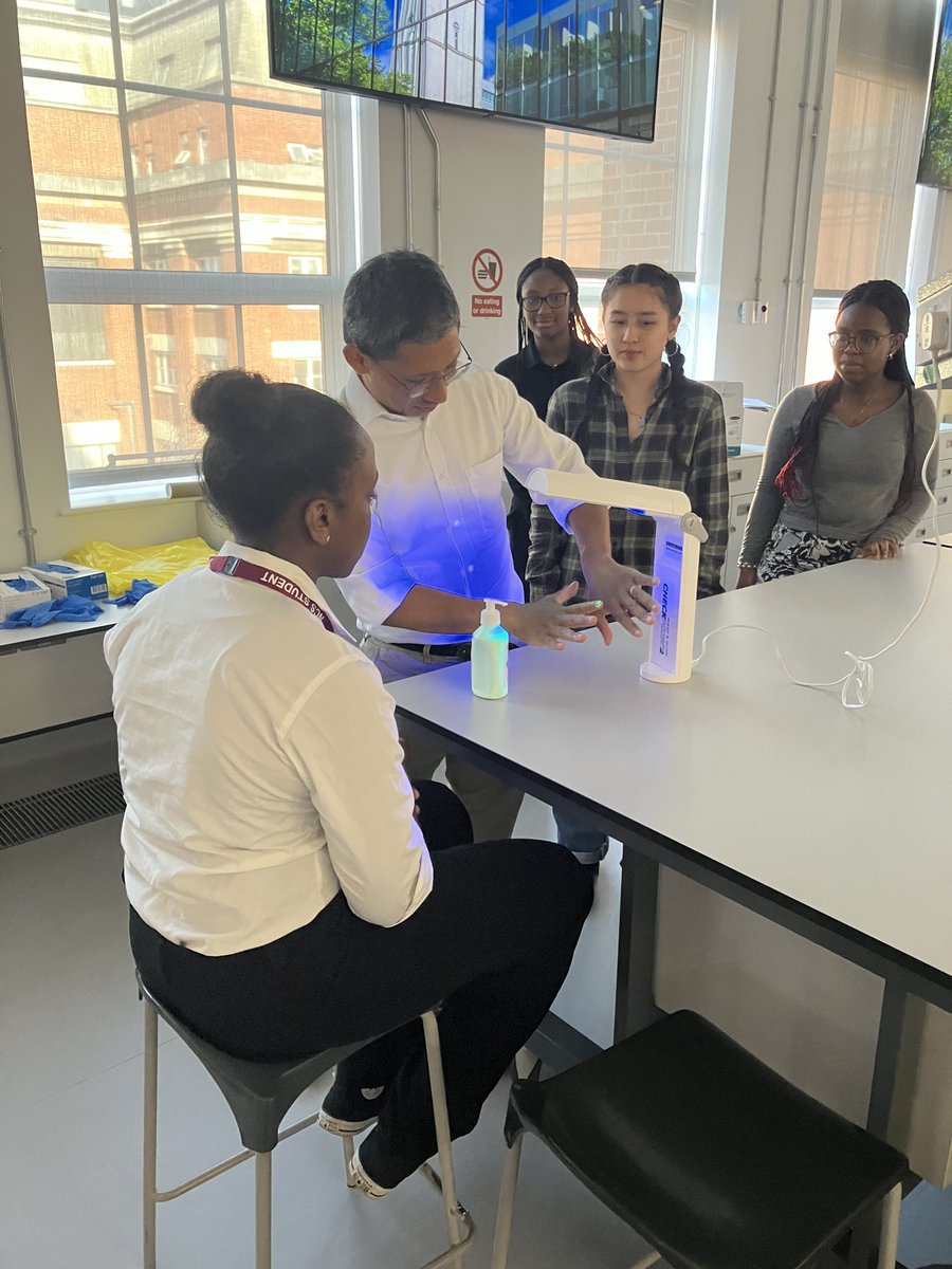 CAMO-Net (@camo_net1) on Twitter photo Brilliant night discussing infectious diseases and AMR for the Pathways to Medicine programme with <a href="/icoutreach/">Imperial College London Outreach</a> @CAMO_Imperial <a href="/HPRUamr/">HPRU AMR</a> <a href="/ARC_at_Imperial/">ARC@Imperial</a> <a href="/NwlPathology/">North West London Pathology</a>. Huge thanks to Hugo Donaldson, <a href="/AntcliffeDavid/">David Antcliffe</a> <a href="/stadler_ellen/">Ellen Stadler</a> Emma Carter, Damien Ming and Ashleigh Green. Brilliant night discussing infectious diseases and AMR for the Pathways to Medicine programme with <a href="/icoutreach/">Imperial College London Outreach</a> @CAMO_Imperial <a href="/HPRUamr/">HPRU AMR</a> <a href="/ARC_at_Imperial/">ARC@Imperial</a> <a href="/NwlPathology/">North West London Pathology</a>. Huge thanks to Hugo Donaldson, <a href="/AntcliffeDavid/">David Antcliffe</a> <a href="/stadler_ellen/">Ellen Stadler</a> Emma Carter, Damien Ming and Ashleigh Green.