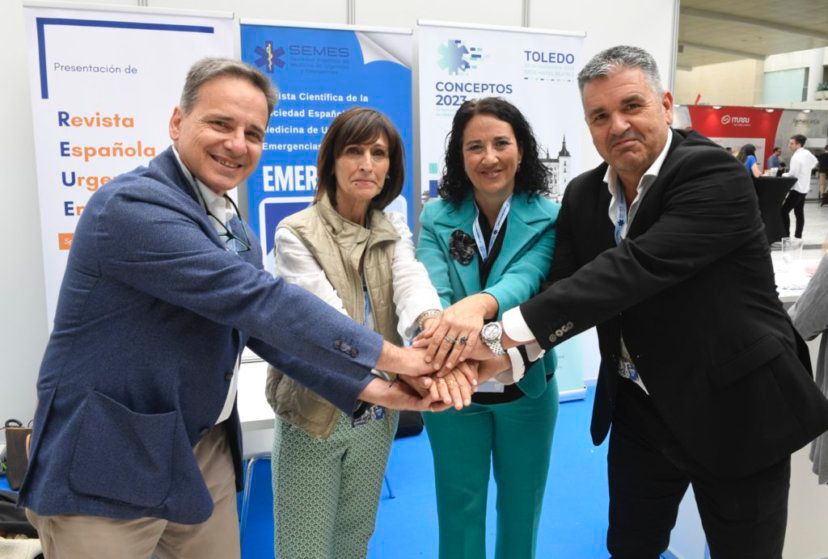 SEMES_'s tweet photo. SEMES y @SERAUWeb renuevan su convenio de colaboración para reforzar la formación de radiología en Urgencias

#SEMES2023 https://t.co/1JmVSRIq4w