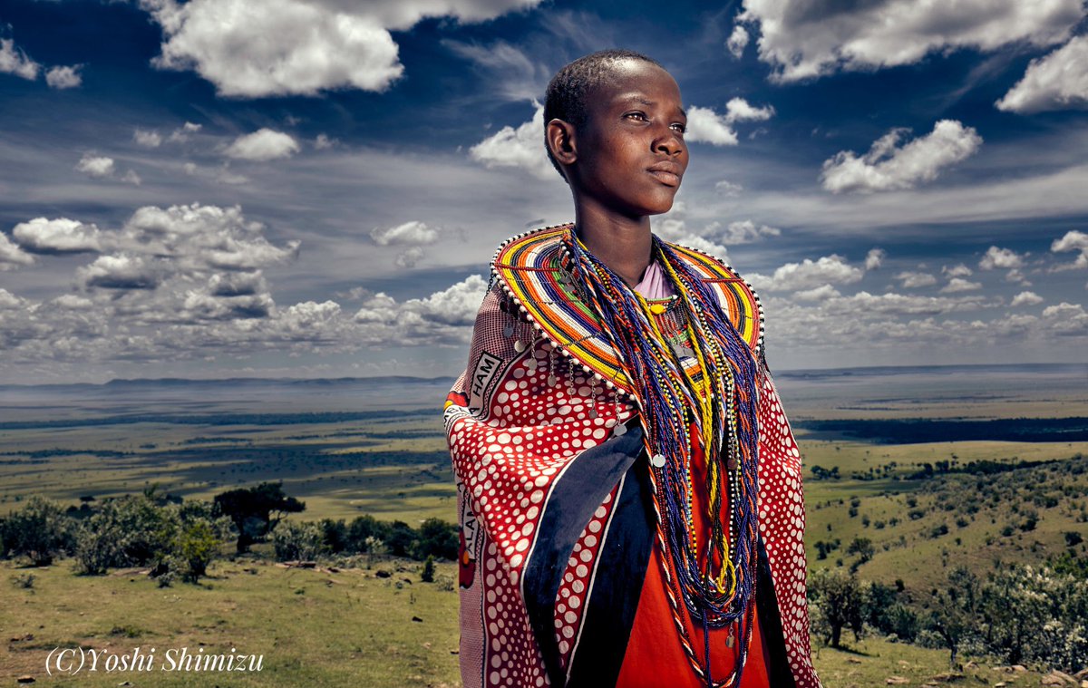 In the tapestry of life, Maasai women weave threads of wisdom, strength, and vibrant colors. #photography #vss365 #fujifilm_xseries #Photographyisart #NFTartwork #nft @TPGallery @ThePhotoHour @FujifilmX_US #NFTCommunity #photographylovers #WritingCommunity #NFTCollection