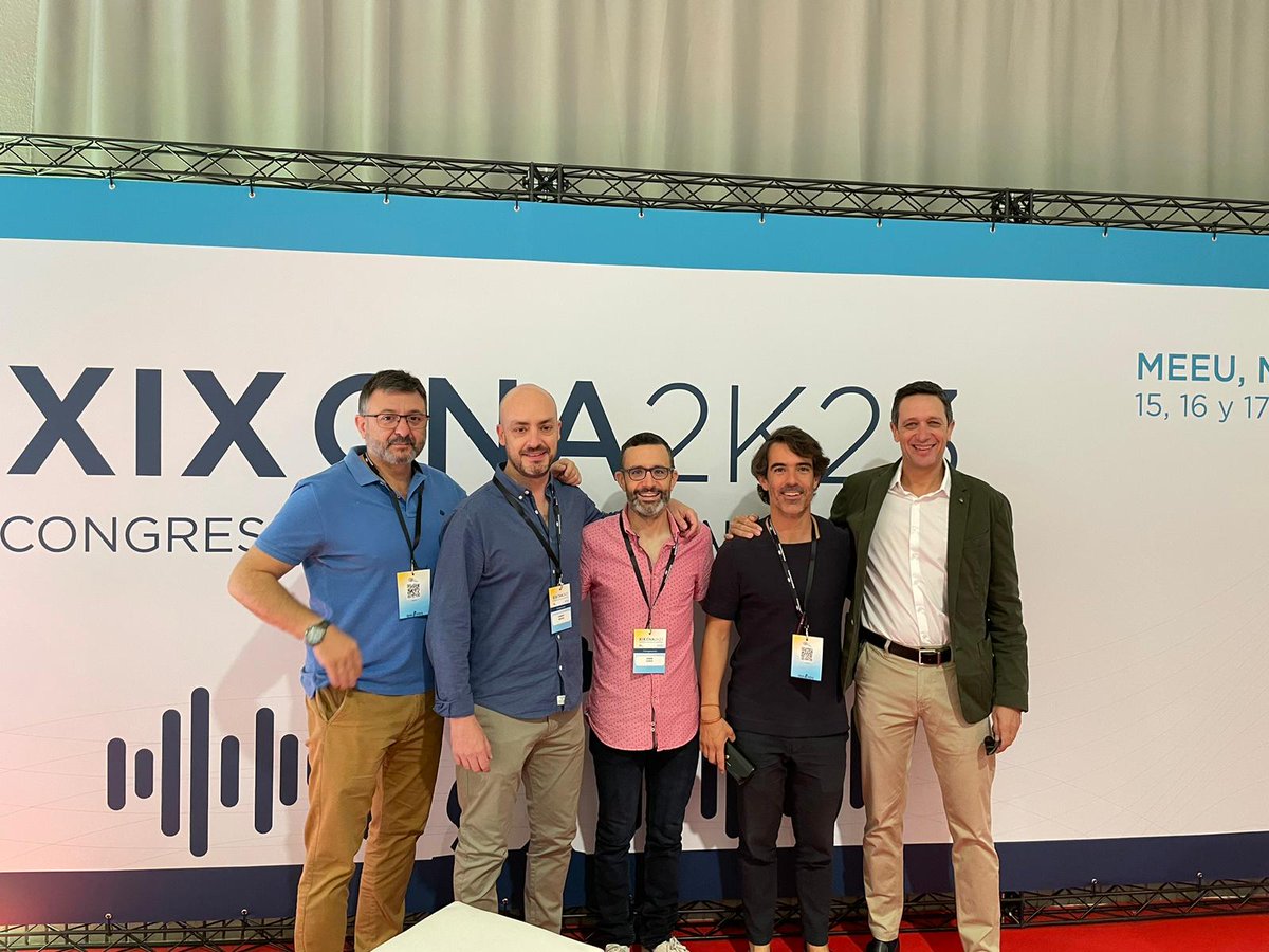 El equipo de audioprotesistas de Audiosalud en el XIX Congreso Nacional de #Audiología de <a href="/AEDA_audiologia/">Asociación Española de Audiología</a>. 

Por delante un día vibrante de #adaptaciónprotésica, #implantescocleares, #hiperacusia, #potenciales, #medidasREM...
para ofrecer siempre lo mejor a nuestros pacientes.