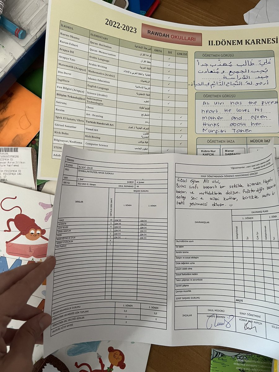 Alim balım peteğimin ilk karnesi 😍