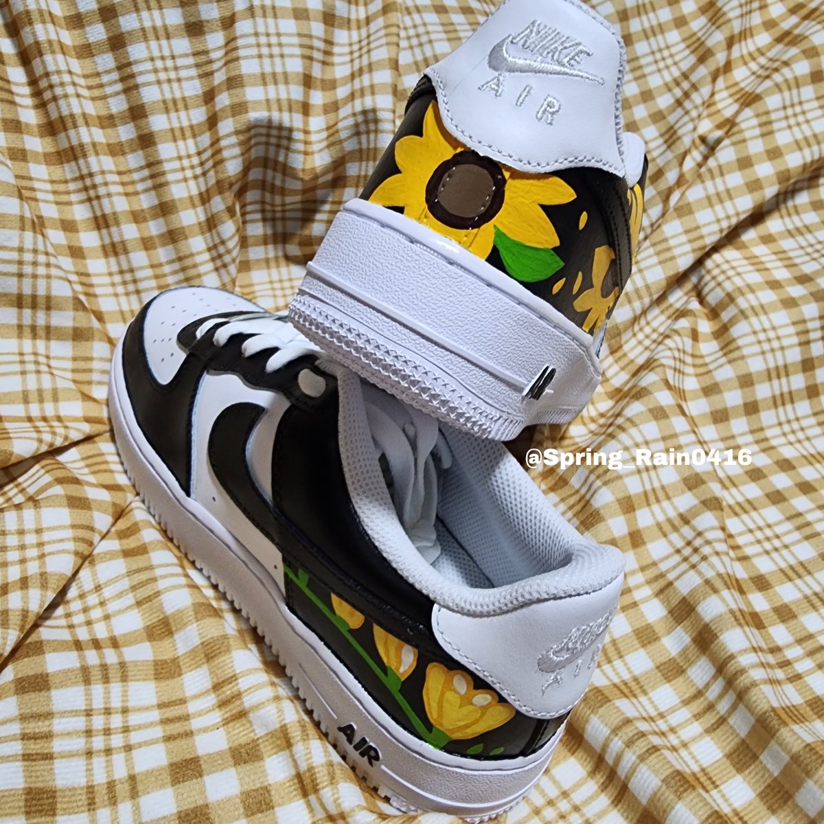 Spring_Rain0416's tweet image. 꽃길만 걷기 🌻💛

#서경