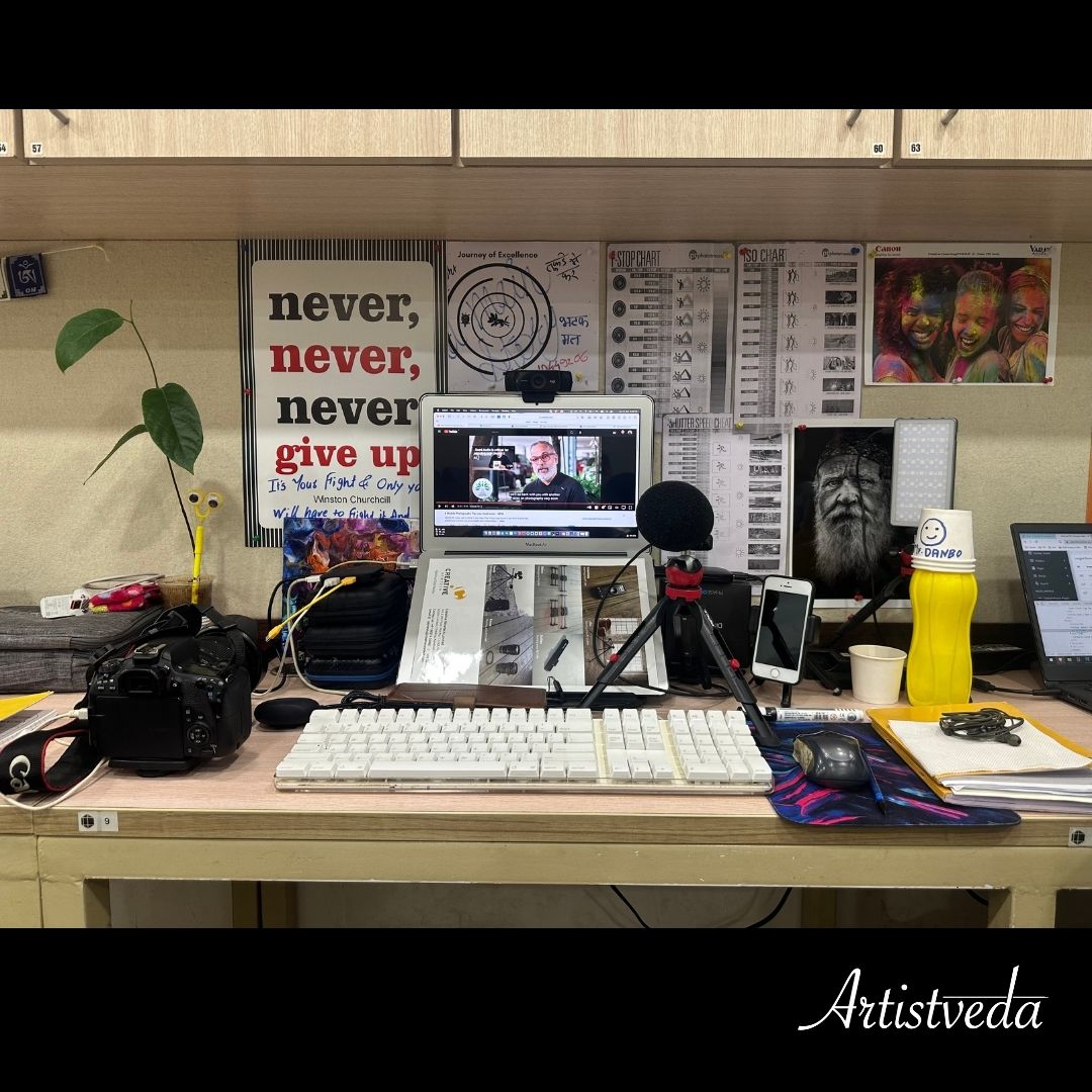 Artistveda's tweet image. This Image Represents The Previous System I Utilized For Delivering Online Lectures To Students at Flignite ....... #students #setupforsuccess #leadershipcoaching #workplace #work #Flignite #photography #photo #photographybusiness