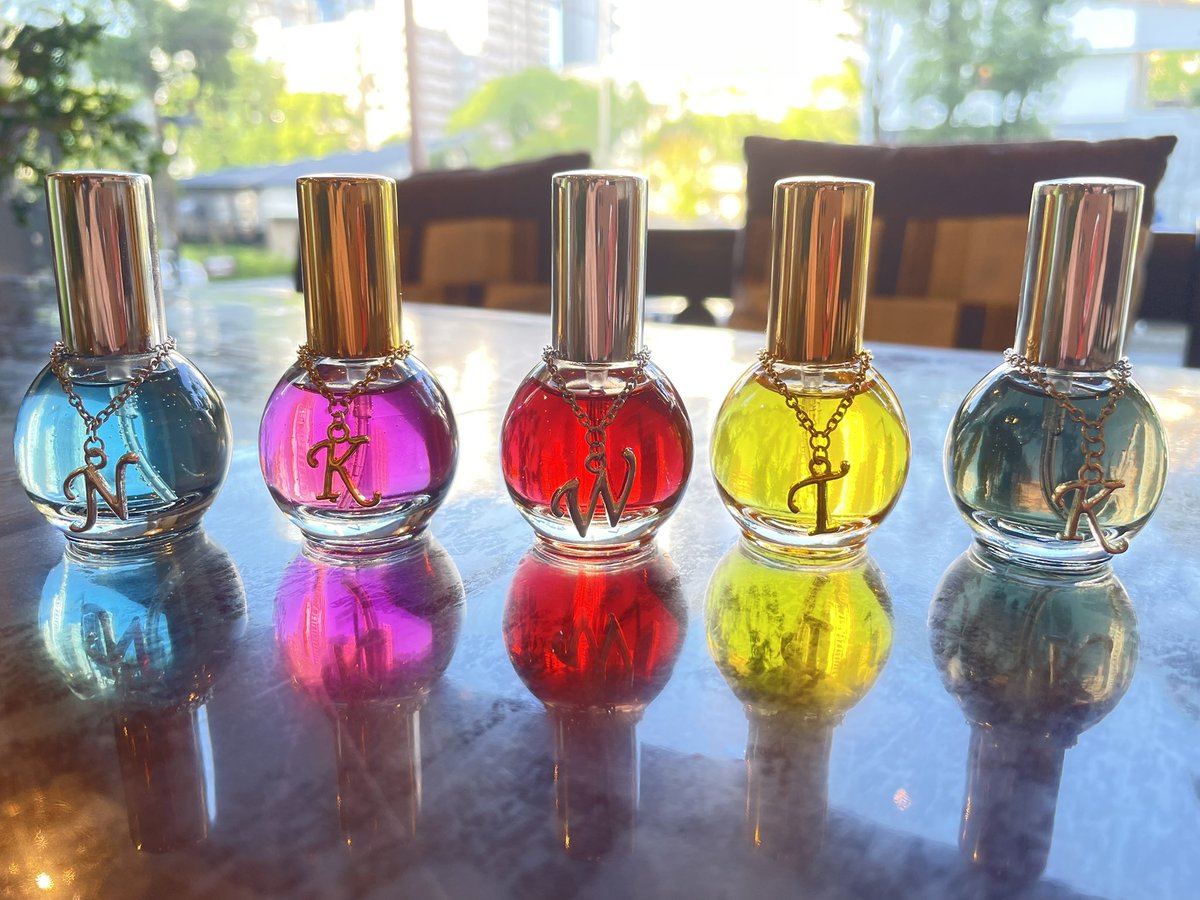 推し香水作って公演参戦✊🏻
推しの香りはどんな香り？
少年忍者とコラボしたい

#俺たちのBANG #少年忍者
#御園座 #推し香水