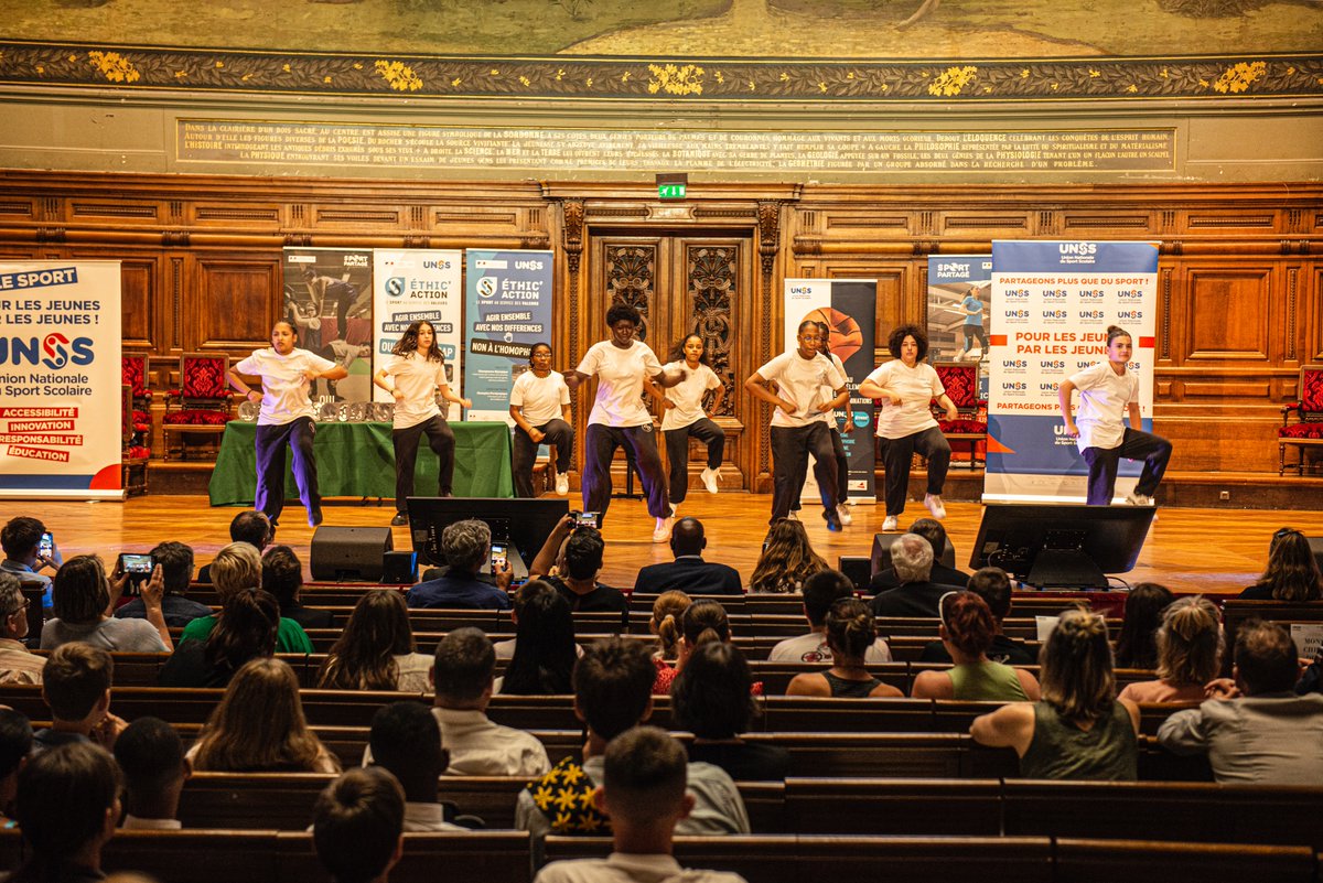 UNSS_National tweet media