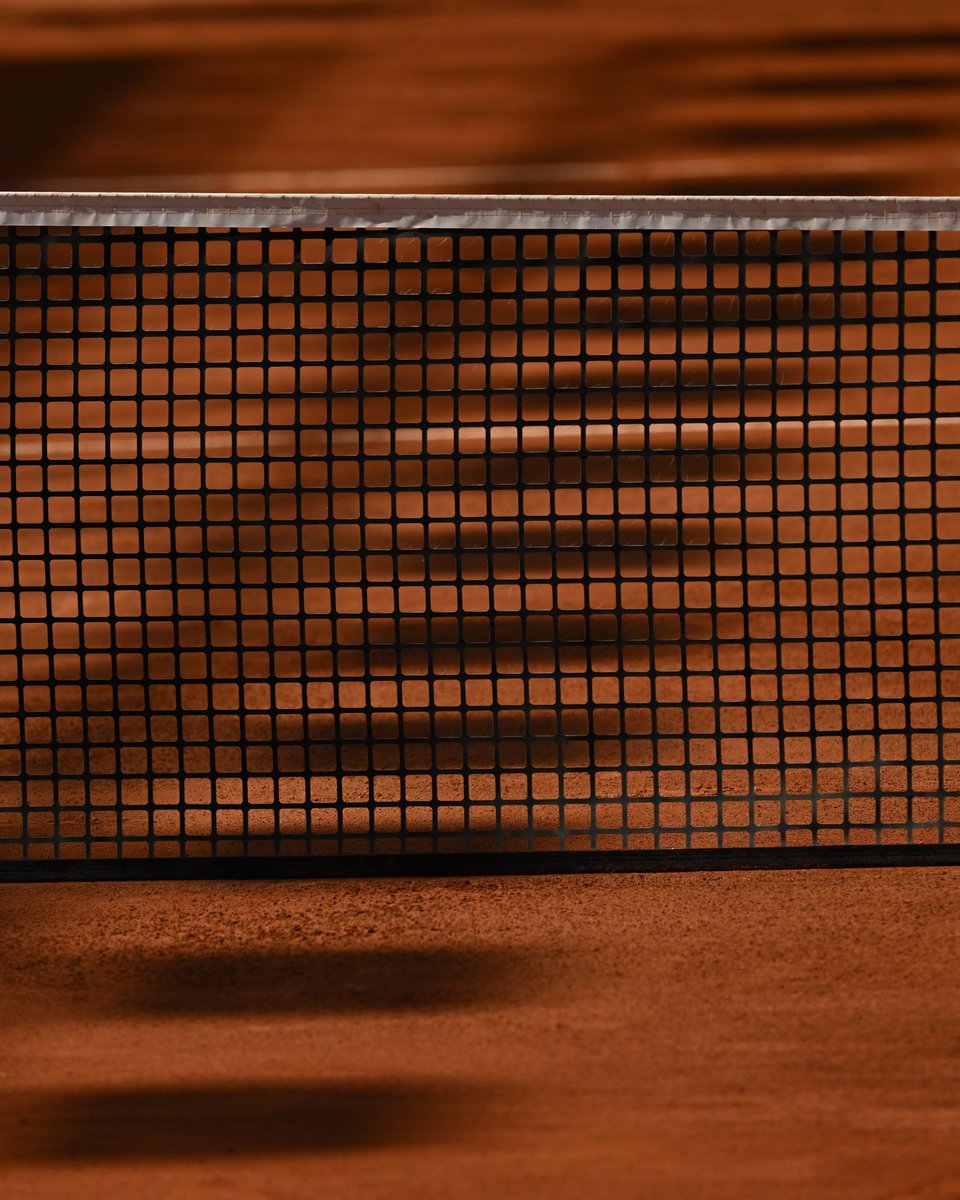 InteBNLdItalia's tweet photo. 🧱 Pattern 🌓
#tennis | #IBI23 https://t.co/KCyDDNCHRf