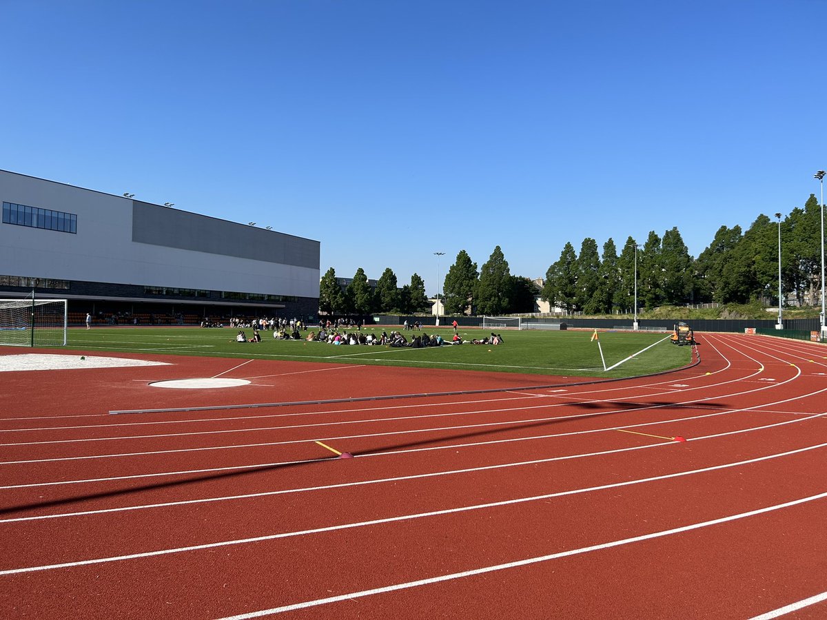 What a venue, what a day! @Drummond_CHS Sports Day 2023 at @Ed_Leisure Meadowbank Sports Centre #Commitment #Opportunity #Respect #Equity #COREvalues Well done @DrummondPE !