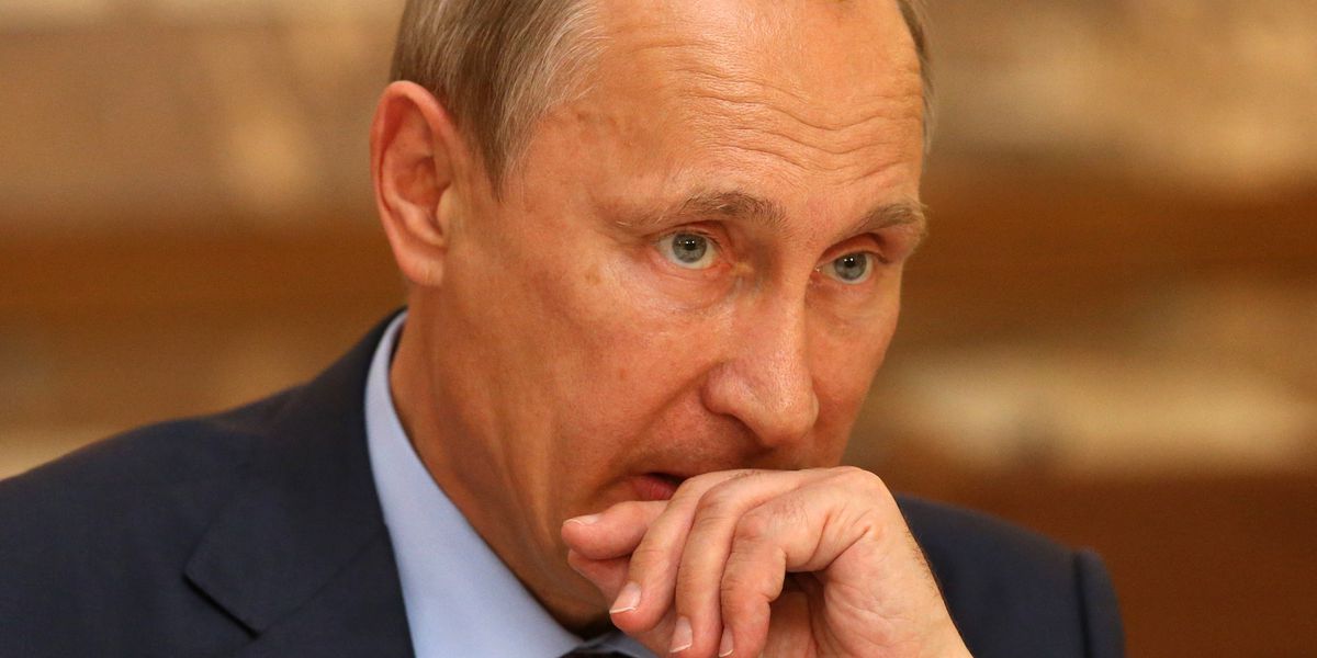 #Putin Has Brain Metastasis

Yesterday Putin's doctors told him that his brain had metastasis. The president, according to witnesses, was literally crushed by this news and only tried to ask 'How much is left?'. In response, the doctors only encouraged him by saying that...
1/3