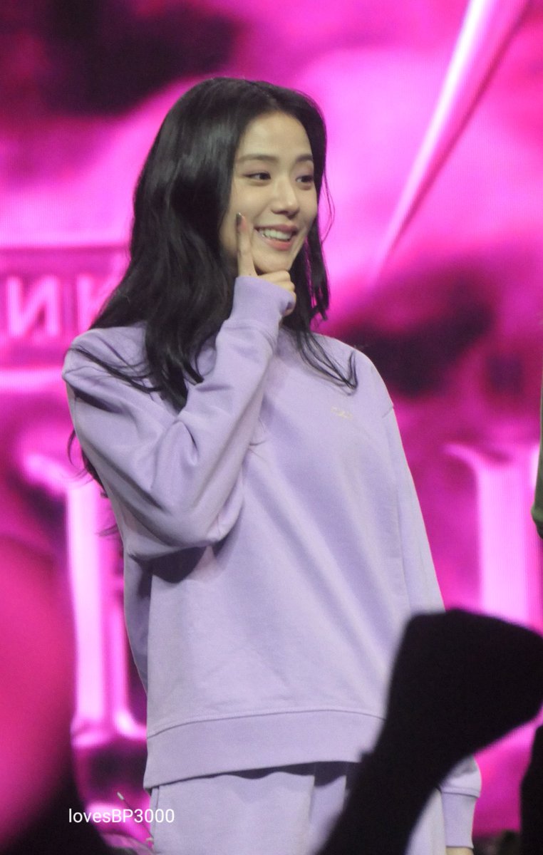 jisoogaIIery's tweet photo. https://t.co/cmZIC6DsLL