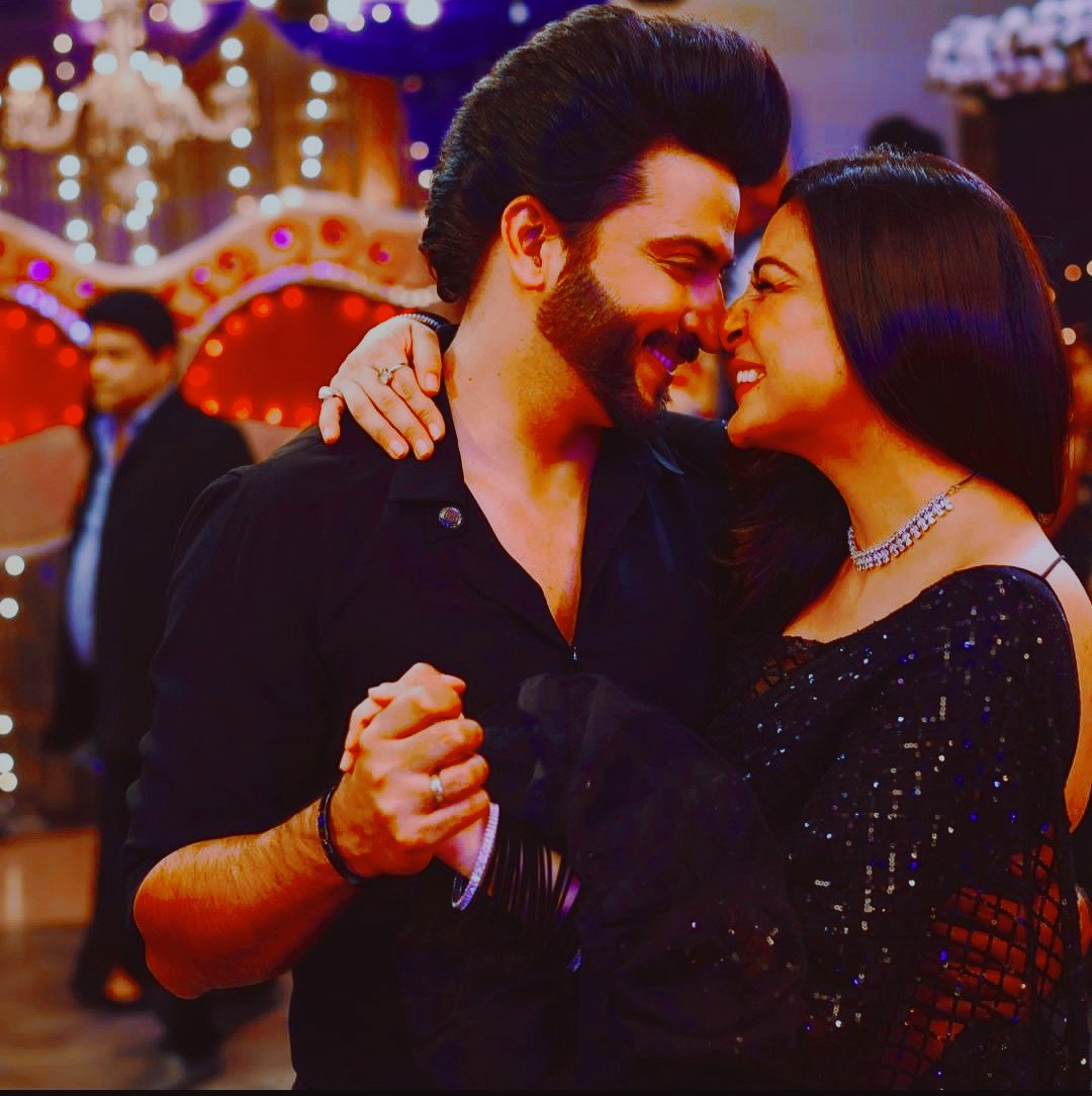 The  thing I like about Ekta Kapoor is her best decision yo cast them together

UNIVERSE OF PREERAN