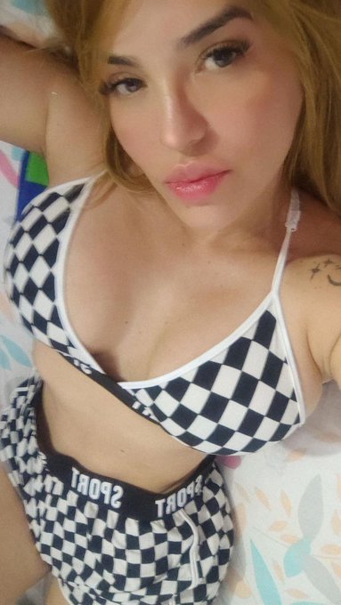 Y si me sigues? 😈🔞🔥 #girl #latina #blonde #sexi #pornhub @pornhub https://t.co/Jw2XdDqdr5<a href="/tag/girl"class="tags">#girl</a><a href="/tag/latina"class="tags">#latina</a><a href="/tag/blonde"class="tags">#blonde</a><a href="/tag/sexi"class="tags">#sexi</a><a href="/tag/pornhub"class="tags"><span>#pornhub</span></a>