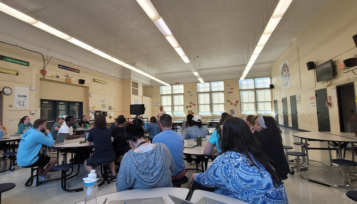 STEMatBlodgett's tweet photo. Our Syracuse STEM staff has enjoyed several wonderful professional development opportunities over this past month.
For more: https://t.co/eC9Bmhc4As
 #GoSTEMLions #SCSDPBL @STEMatBlodgett @SyracuseSchools https://t.co/GAuWVAzGxl