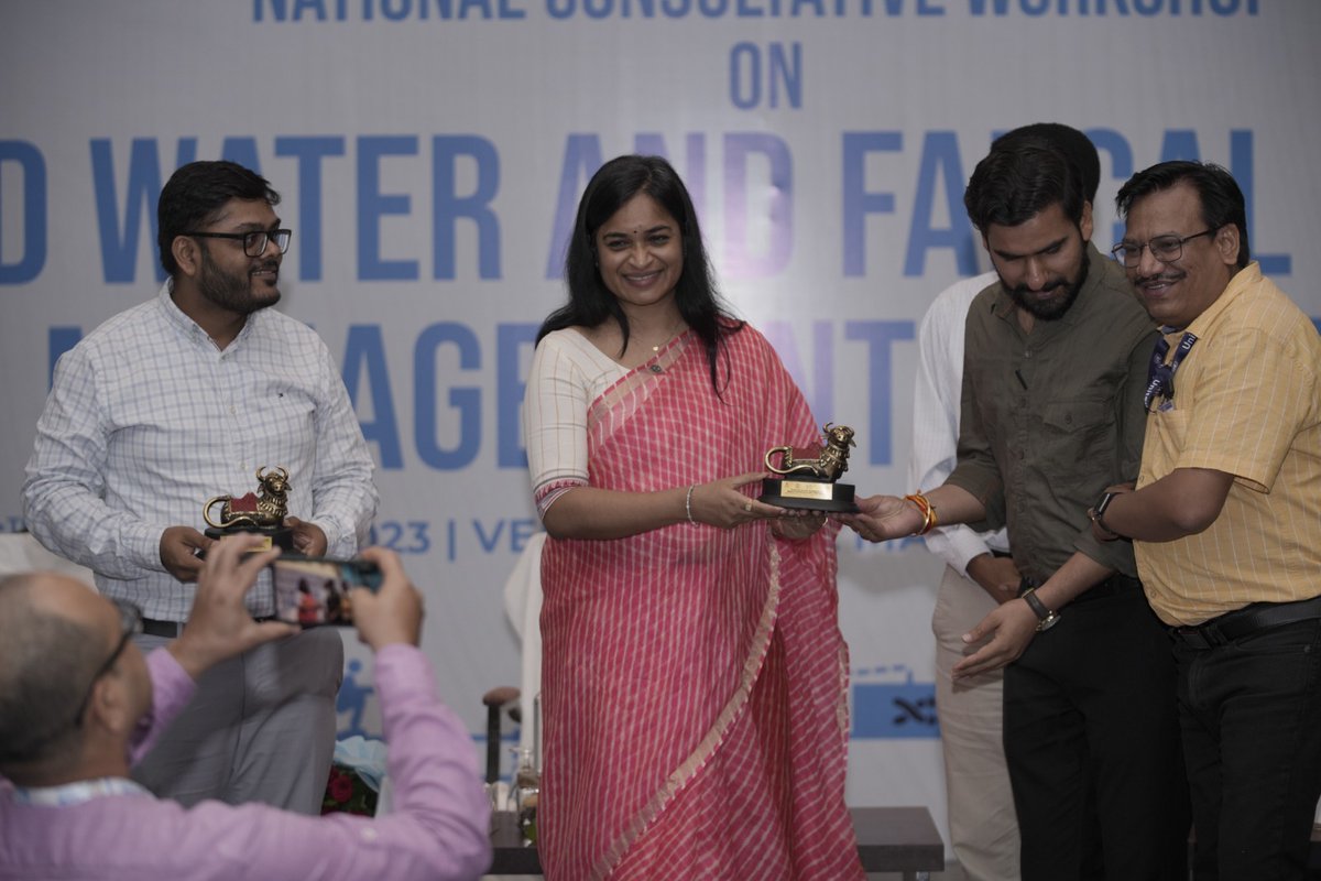 UrbanCGOfficial's tweet photo. The National Consultative Workshop on Used Water &amp; Faecal Sludge Management concluded successfully in Raipur. Over two days, participants from 21 states engaged in productive discussions and knowledge sharing.

@HardeepSPuri 
@MoHUA_India 
@UNICEFIndia 
#wastemanagement
#Raipur https://t.co/zRAlnvmxk0