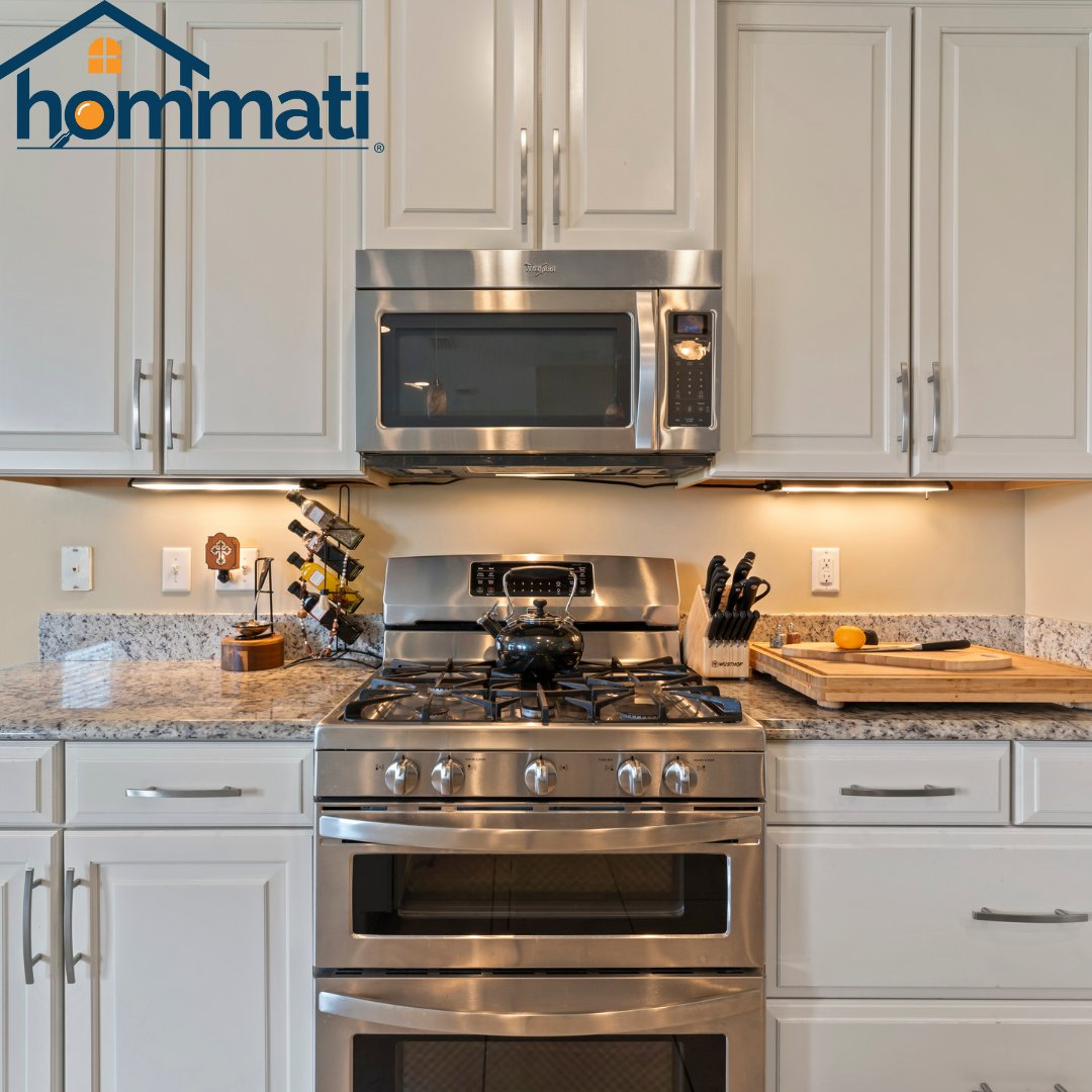 😉Photos do not only represent the property, but the one selling it. What do your photos say about you?
🔎 Looking for more information or need service? 👉 Visit us at hommati.com/office/150 or call us at (904) 299-3500!

#JacksonvilleRealEstatePhotography #hommati150...