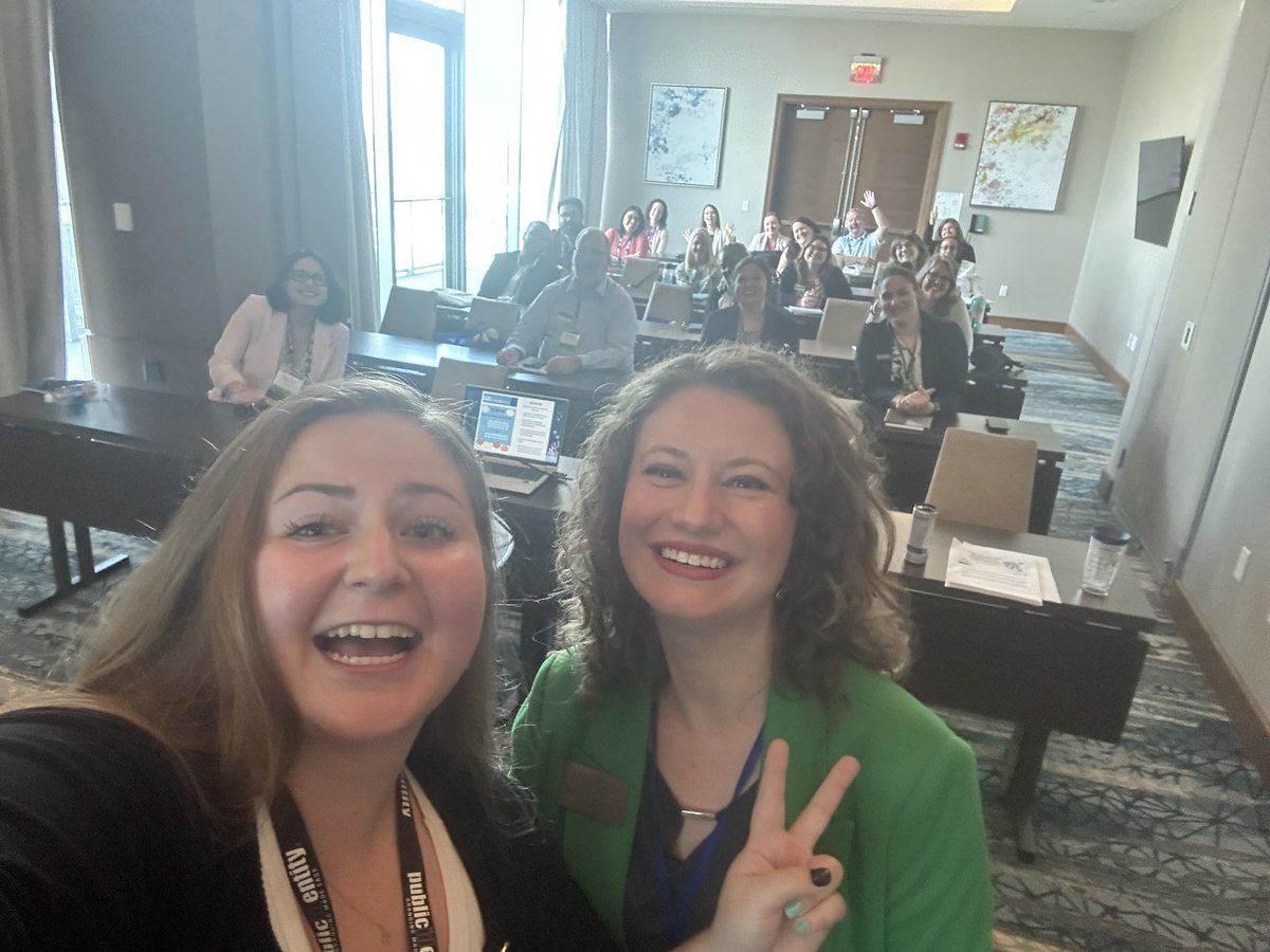 This year <a href="/Florida_ACE/">FloridaACE</a> 2023 Conference, @samuraisamy and I presented about our innovative approach for our Spring career fair using a speed-networking model to improve student and recruiter connections and ROI. #CareerExploration #Recruitment #AdjustYourSails #FloridaACE23