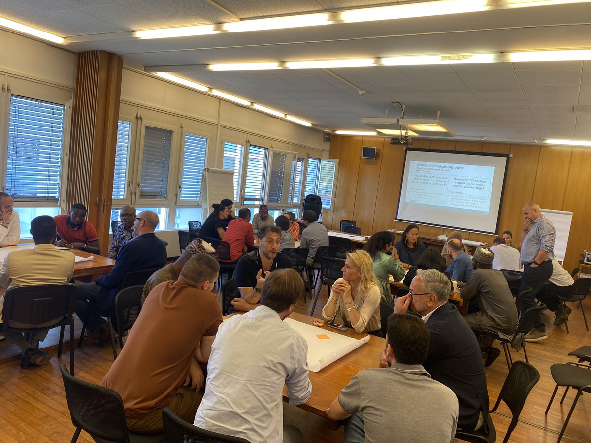 Packed room at <a href="/CCCMCluster/">CCCM Cluster</a> today for our session on Fire 🔥
Exploring <a href="/KindlingSafety/">Kindling</a> ‘s holistic, contextualised approach to mitigation, prevention, response and recovery - all about connecting the social &amp; technical. Put people at the centre.