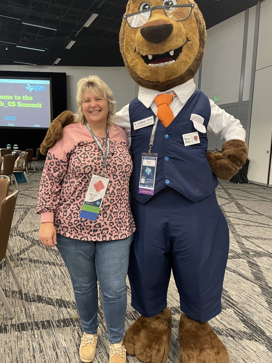 I met Alan the <a href="/theCyBears/">theCyBears</a> this morning at <a href="/weteachcs/">WeTeach_CS, weteachcs.bsky.social</a> !