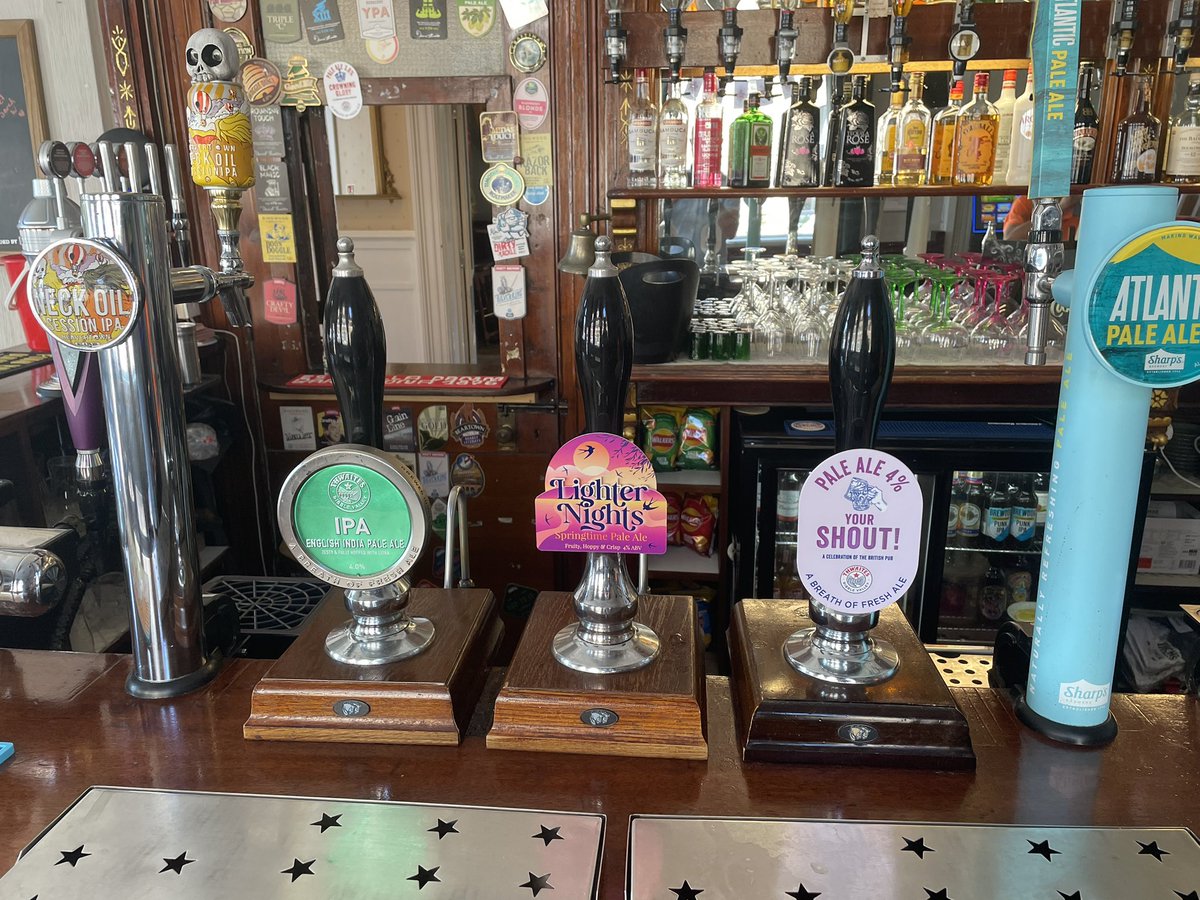 LightyYork's tweet photo. This weekends ales @LightyYork #Yorkshire #yorkales https://t.co/HZVoo0qyLe
