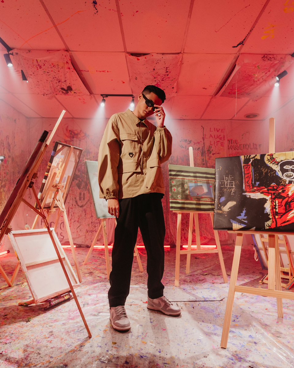 shahrinbahar's tweet photo. Styled the boy @KillaDriz for his debut single under @defjamsea . Rap$tar is available in all digital streaming platforms. https://t.co/LPHPhXEZT6