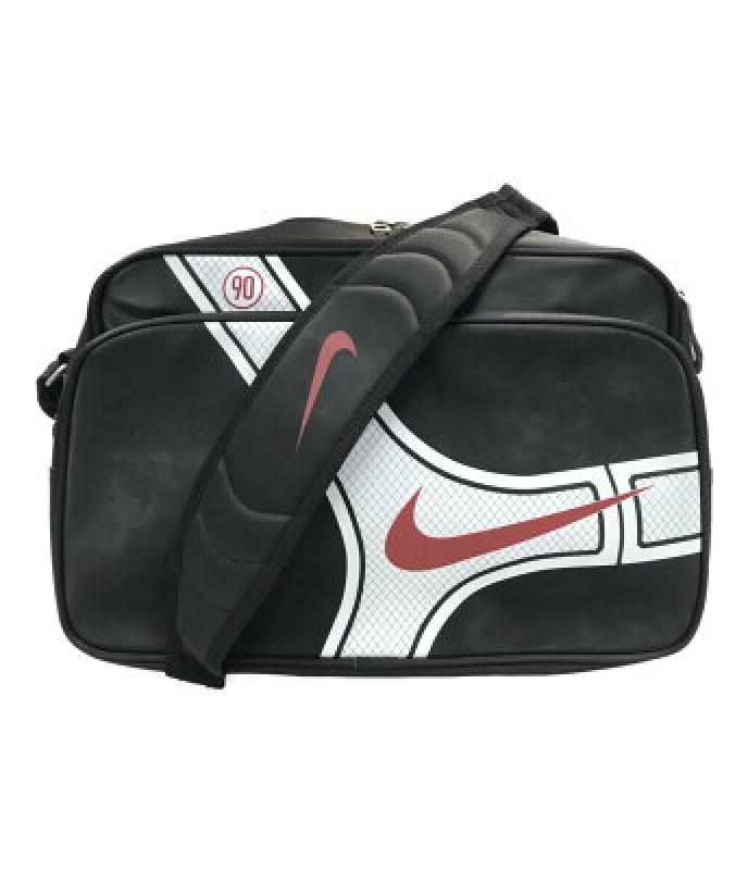 ナイキ エナメルショルダーバッグのススメ
shopblogs.net/shoulder_bag/n…