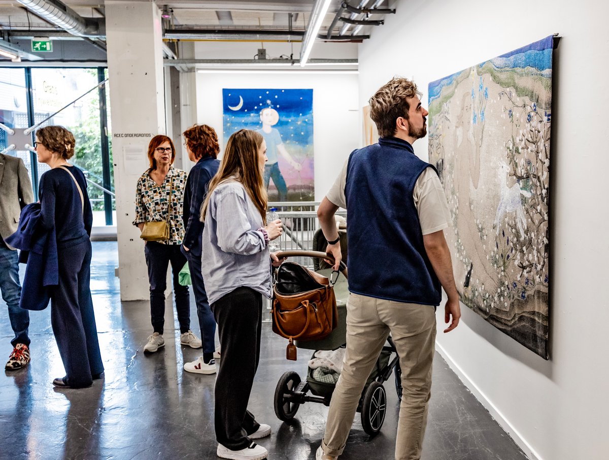 Ook dit weekend ontdek je in ACEC de exposities INSLAG | Textiel in de hoofdrol, TJEP. &amp; Chapter Purple - Kris Oost!
20 mei t/m 25 juni 2023 | vr-za-zo 12.00-17.00 | Roggestraat 44, 7311 CD Apeldoorn | Meer weten? acec.nl