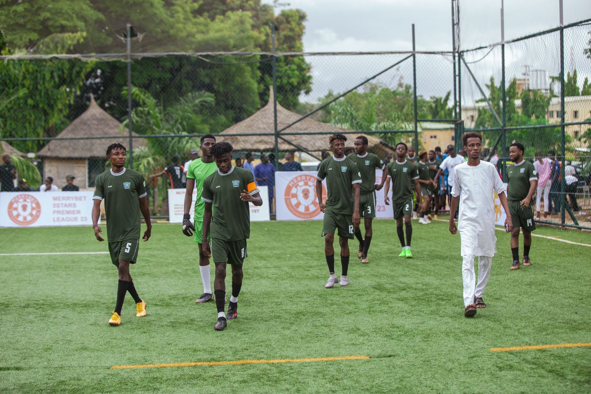 5starsPL's tweet photo. We wrap up MatchDay 2 with M88 
battling Theo, the new cats🐱 playing for 6 points against a free scoring Theo w/2021 top scorer, “Attaib Abu Ajmal” should be leading the lines for the boys in green, vividly shadowed by Hassan &amp; Gidado, two lads with delicate touches👌😮‍💨 https://t.co/xcPdkWFpsy