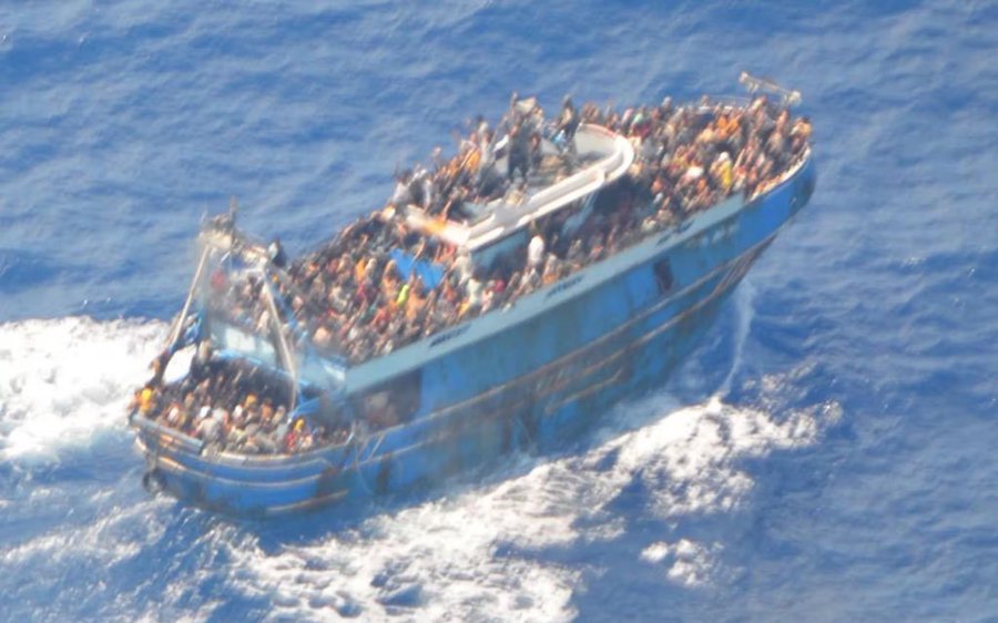 Judith Sunderland (@sunderland_jude) on Twitter photo As we mourn the gut-wrenching loss of life in the #Pylos shipwreck, we join <a href="/Oxfam/">Oxfam International</a> <a href="/save_children/">Save the Children International</a> <a href="/amnesty/">Amnesty International</a> <a href="/RESCUEorg/">IRC - International Rescue Committee</a> <a href="/MSF/">MSF International</a> & others in call for concrete actions to end deaths and violence at EU borders hrw.org/news/2023/06/1… As we mourn the gut-wrenching loss of life in the #Pylos shipwreck, we join <a href="/Oxfam/">Oxfam International</a> <a href="/save_children/">Save the Children International</a> <a href="/amnesty/">Amnesty International</a> <a href="/RESCUEorg/">IRC - International Rescue Committee</a> <a href="/MSF/">MSF International</a> & others in call for concrete actions to end deaths and violence at EU borders hrw.org/news/2023/06/1…