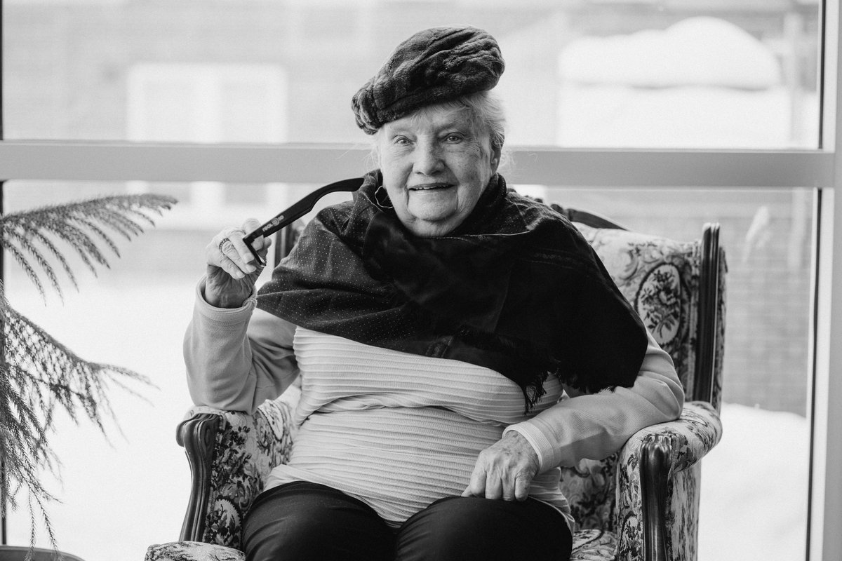 ResidenceWales's tweet photo. In today’s instalment of our photoshoot series, we highlight the beautiful Catharina “Katie” Peters Galeazzi and Lillian Corrigan Everett. 🤩 How gorgeous are these images? We love how vibrant these two are Sally Faith Films ❤️ 👀

#résidencewaleshome #rpa https://t.co/uvT1qiIeai