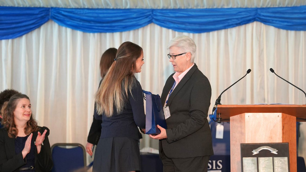 tasisengland's tweet photo. 🎖️You did it! 🤩

Warmest congratulations to the students who finished the academic year by earning honors for academic excellence. ✨
Well-deserved success!

📷 See more in our Flickr album.
https://t.co/c1w6e6kOcD 

#TASISEngland #CumLaude #Students #EndOfSchool #Awards https://t.co/FQjfdHa49q